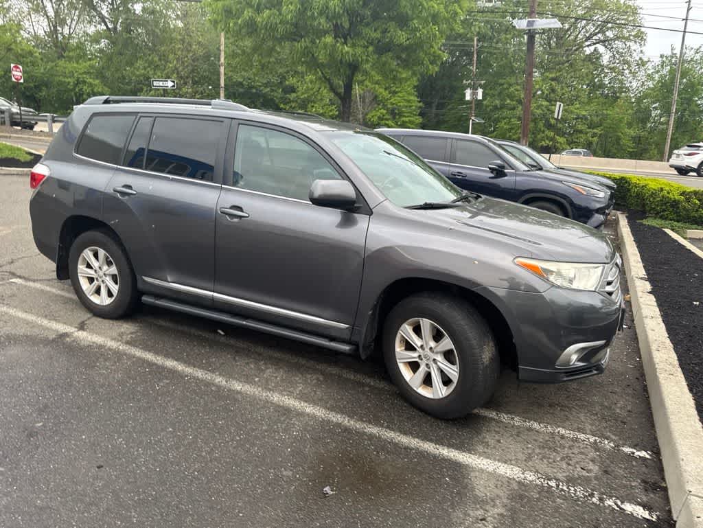 2013 Toyota Highlander SE