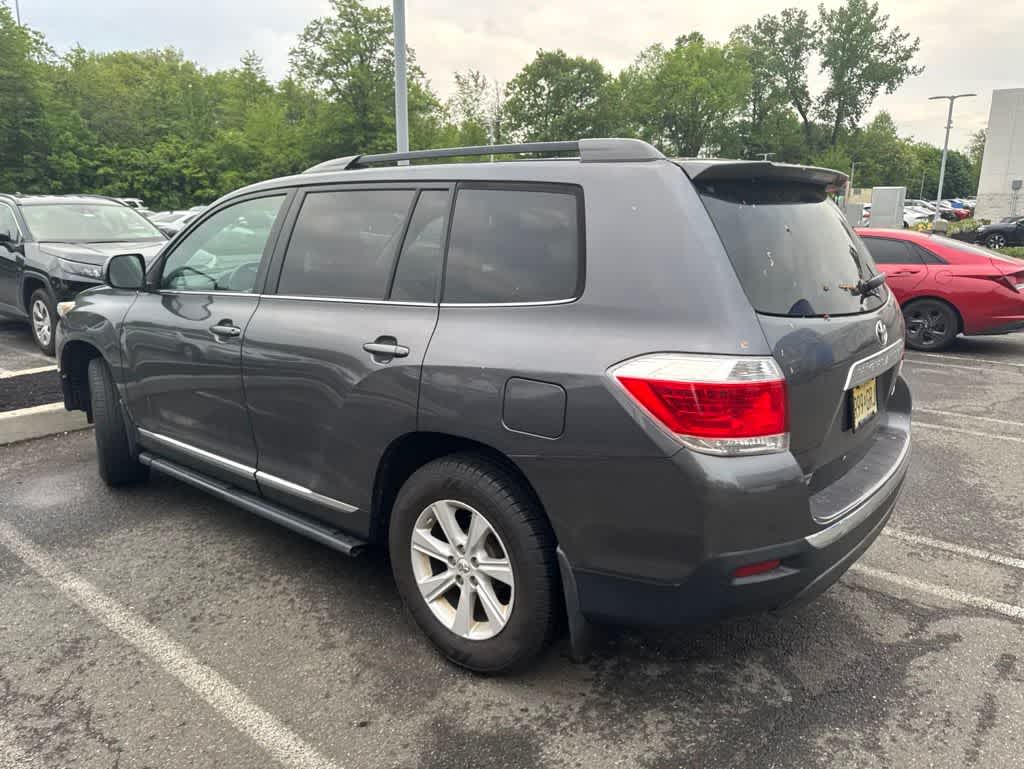 2013 Toyota Highlander SE