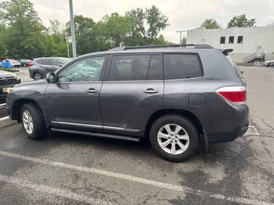 2013 Toyota Highlander SE
