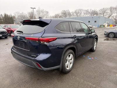 2021 Toyota Highlander LE