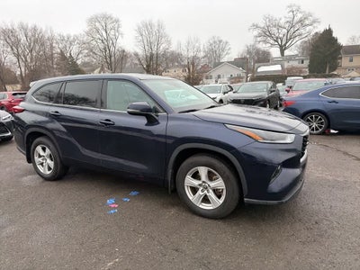 2021 Toyota Highlander LE