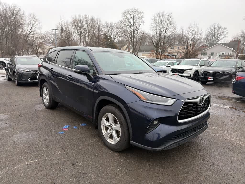 2021 Toyota Highlander LE