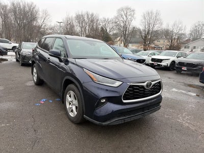 2021 Toyota Highlander LE