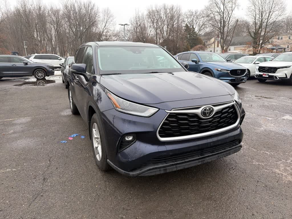 2021 Toyota Highlander LE