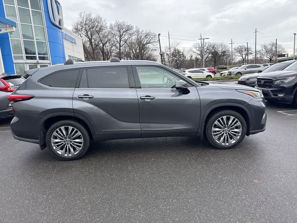 2020 Toyota Highlander Platinum