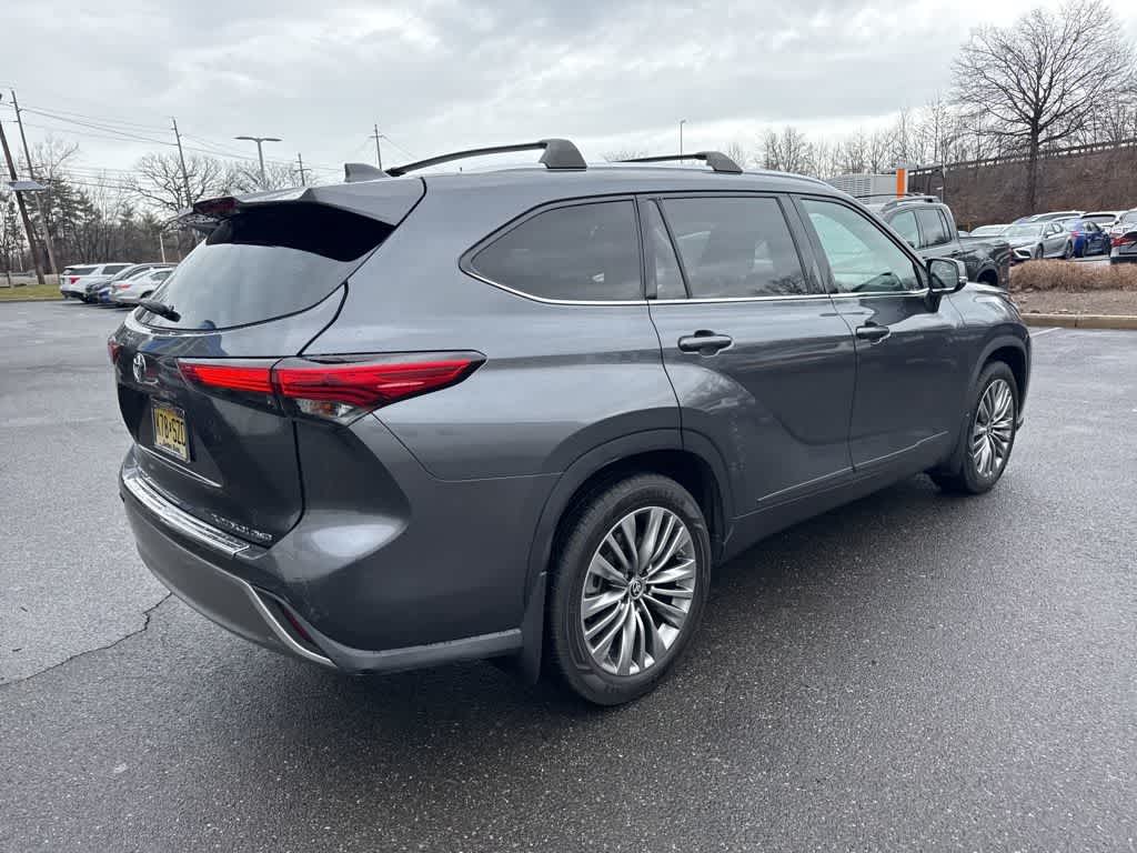2020 Toyota Highlander Platinum