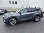 2020 Toyota Highlander Platinum