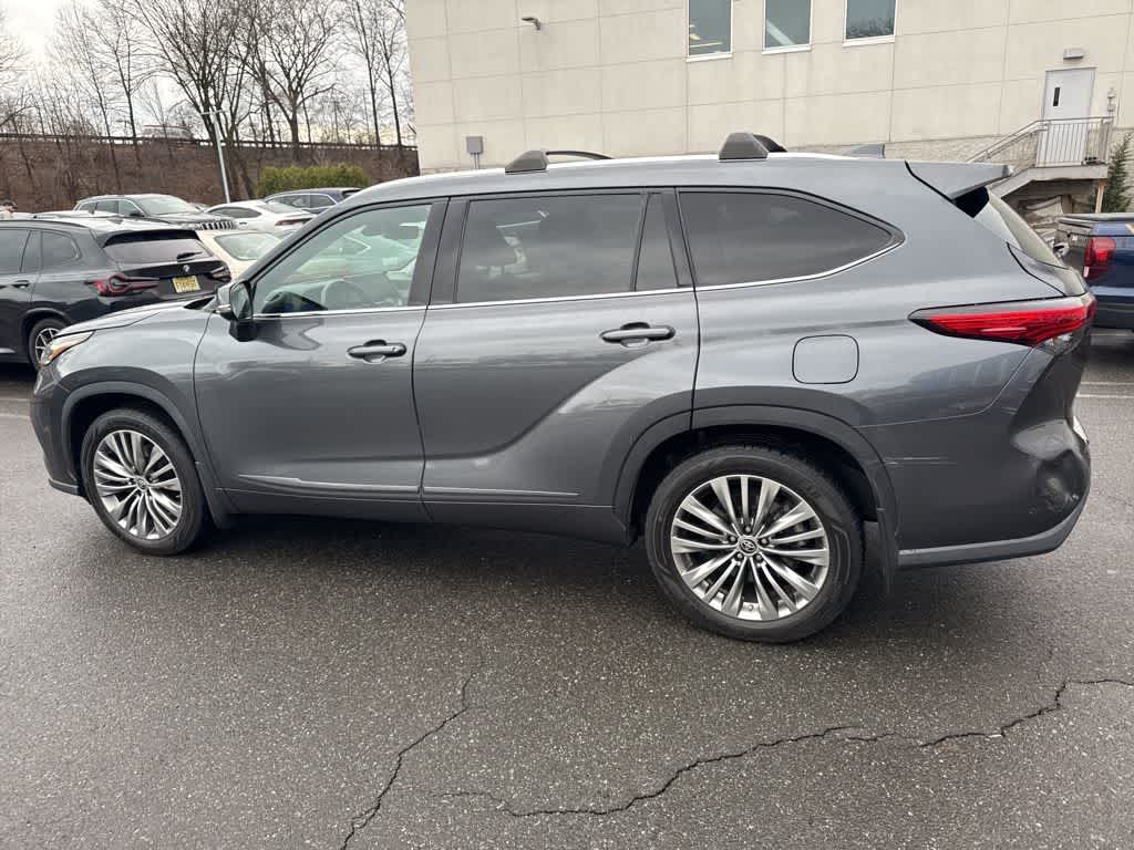 2020 Toyota Highlander Platinum