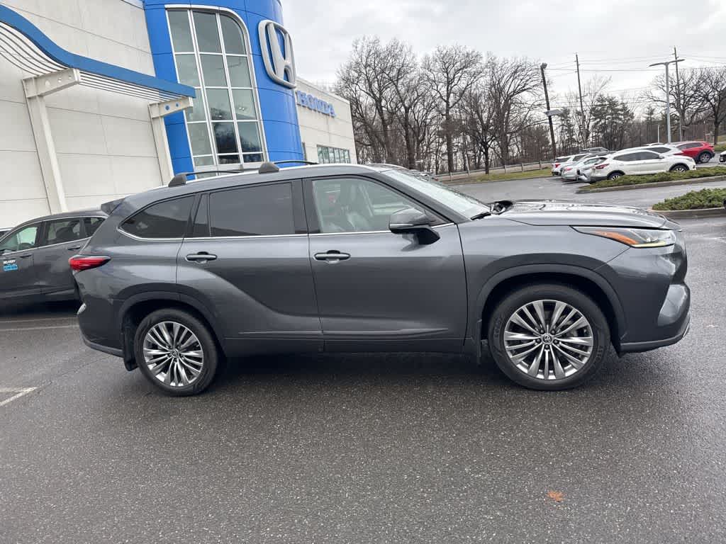 2020 Toyota Highlander Platinum