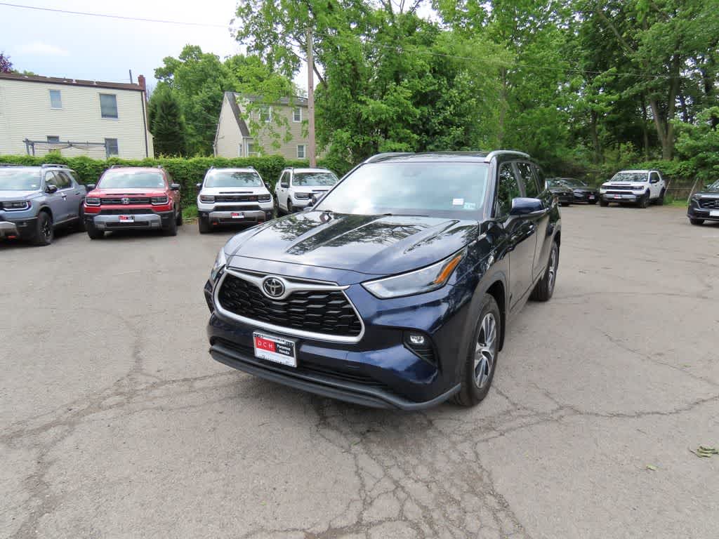 2023 Toyota Highlander XLE