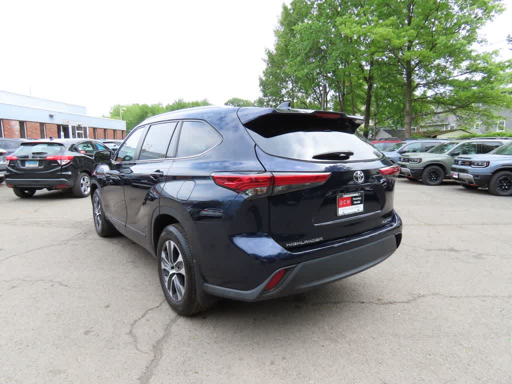 2023 Toyota Highlander XLE
