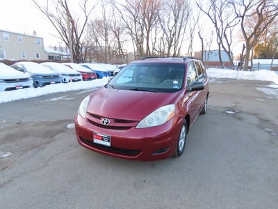 2010 Toyota Sienna LE