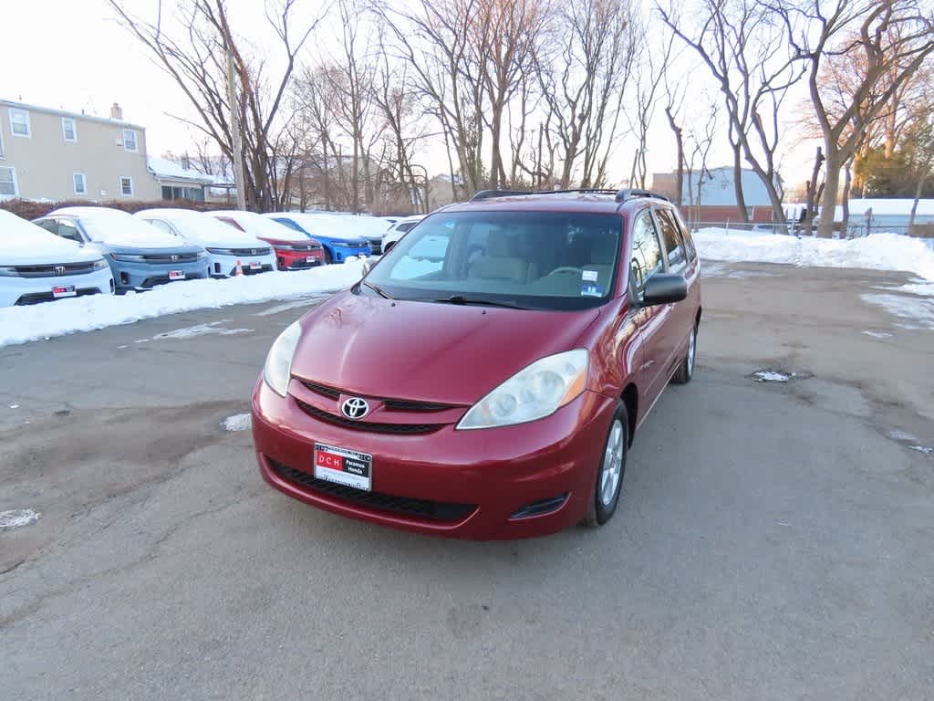 2010 Toyota Sienna LE