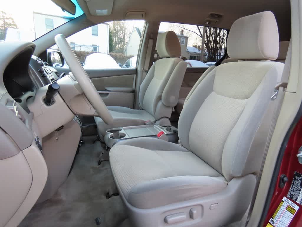 2010 Toyota Sienna LE