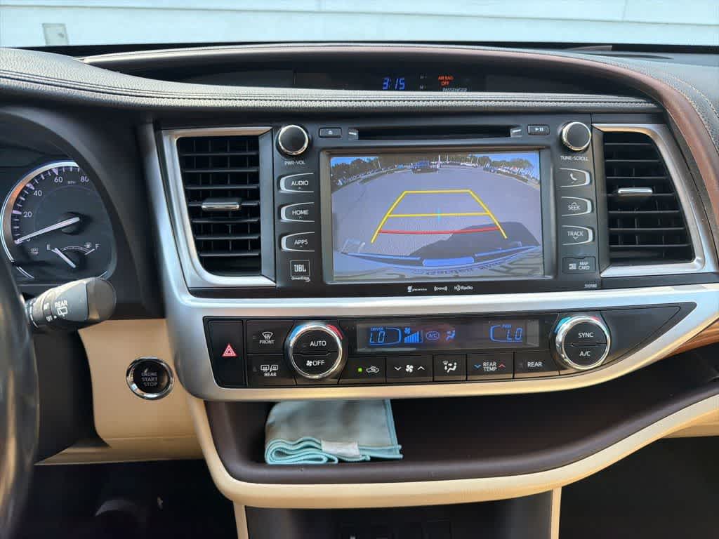 2017 Toyota Highlander Limited