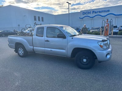 2009 Toyota Tacoma 2WD Access I4 MT (Natl)