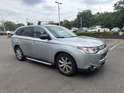 2014 Mitsubishi Outlander SE