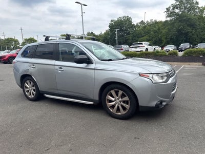 2014 Mitsubishi Outlander SE