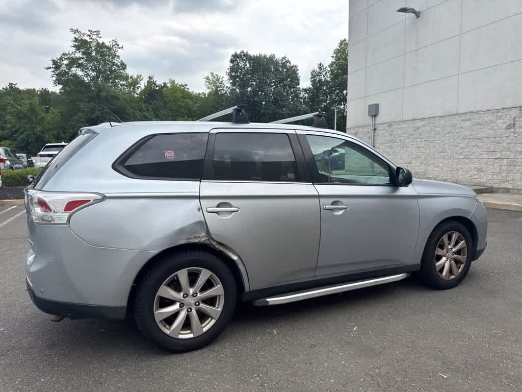 2014 Mitsubishi Outlander SE