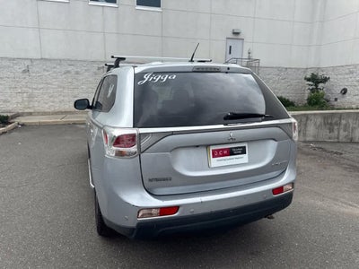 2014 Mitsubishi Outlander SE