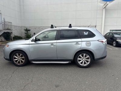 2014 Mitsubishi Outlander SE