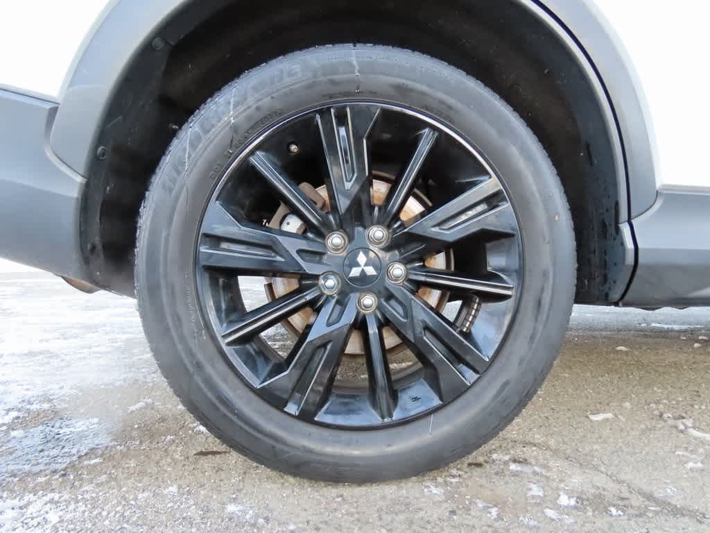 2023 Mitsubishi Eclipse Cross LE