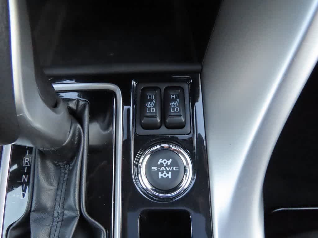 2022 Mitsubishi Eclipse Cross SE