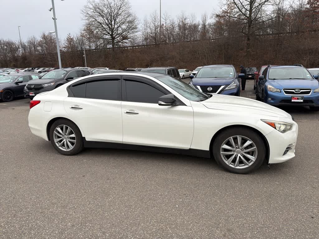 2016 INFINITI Q50 2.0t Premium