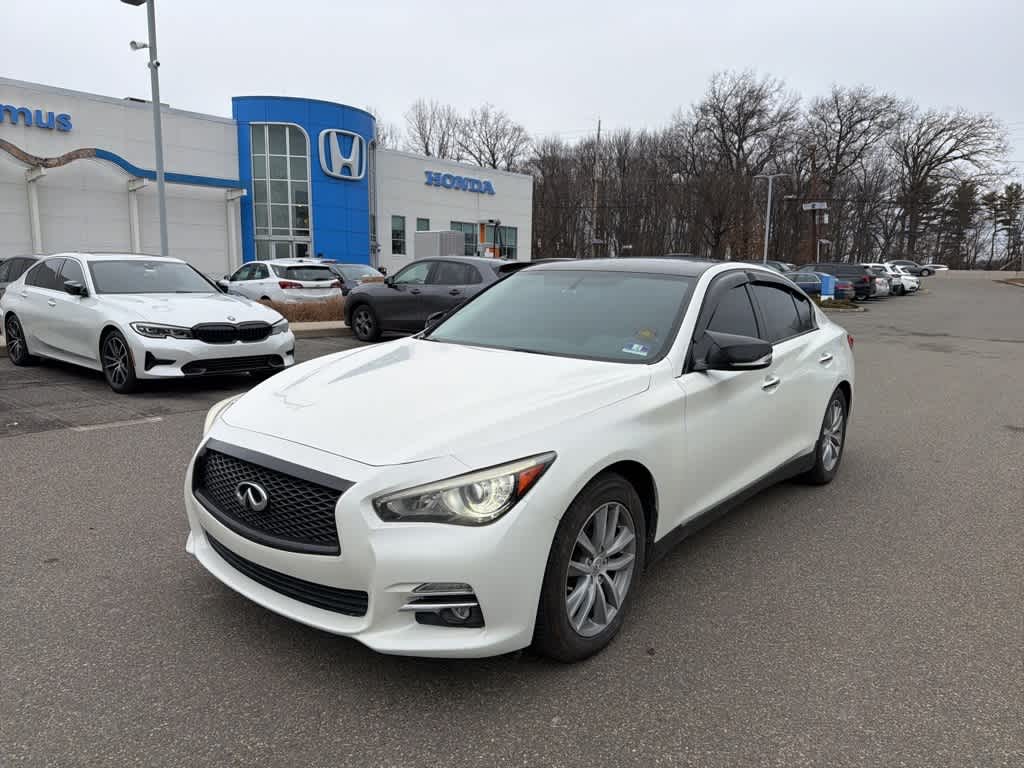 2016 INFINITI Q50 2.0t Premium
