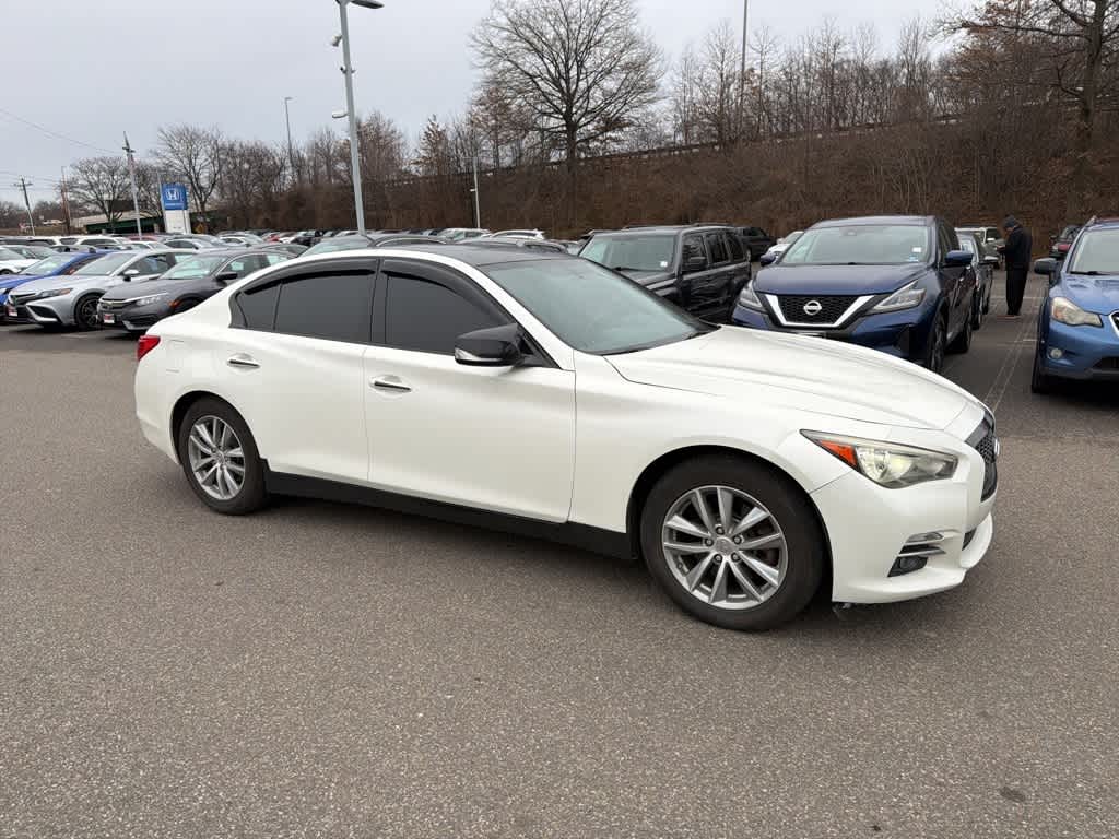2016 INFINITI Q50 2.0t Premium