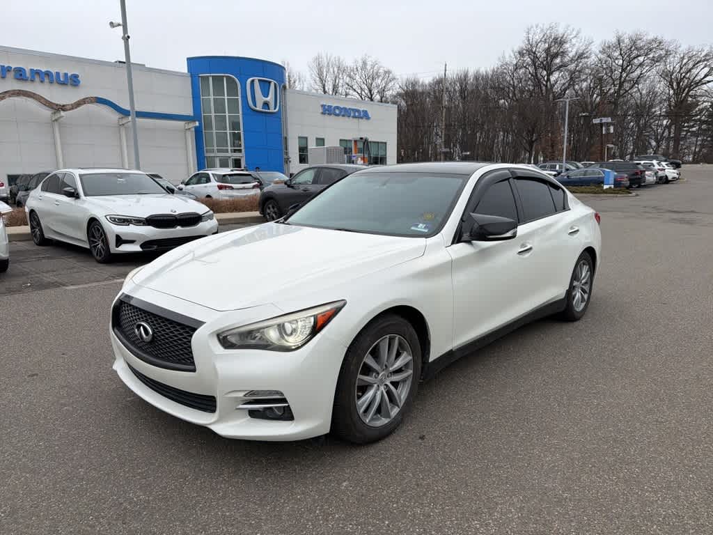 2016 INFINITI Q50 2.0t Premium