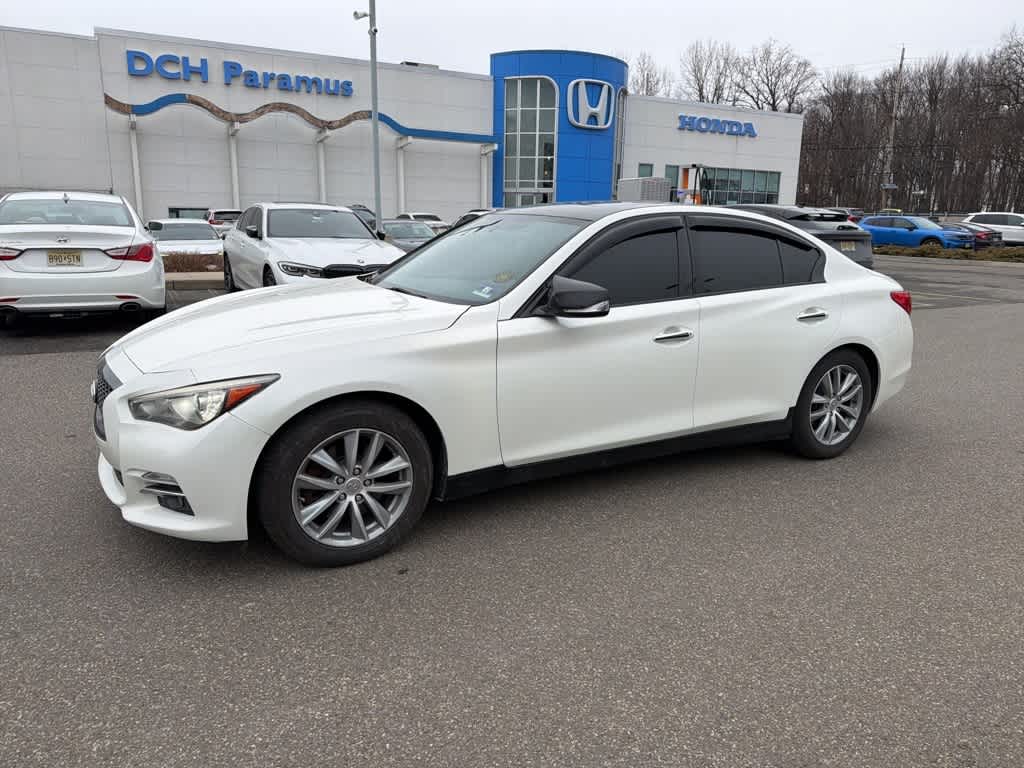 2016 INFINITI Q50 2.0t Premium