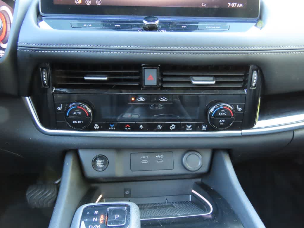 2025 Nissan Rogue SL