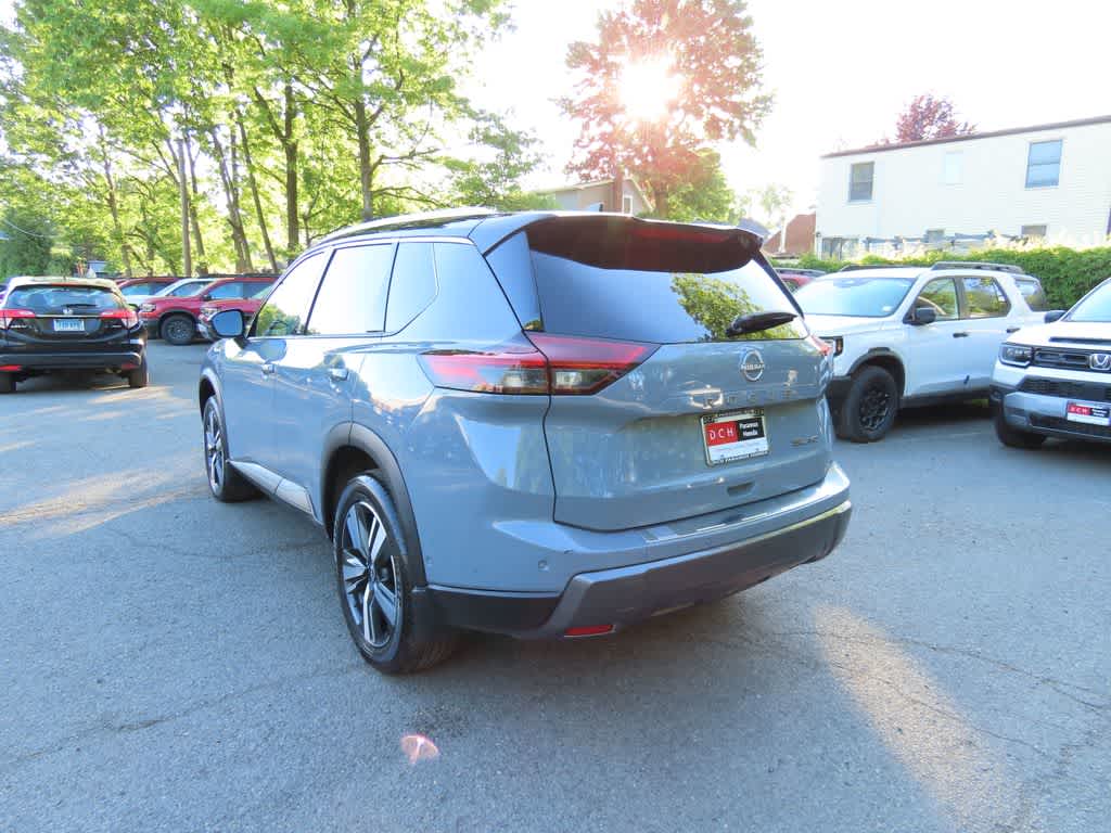 2025 Nissan Rogue SL