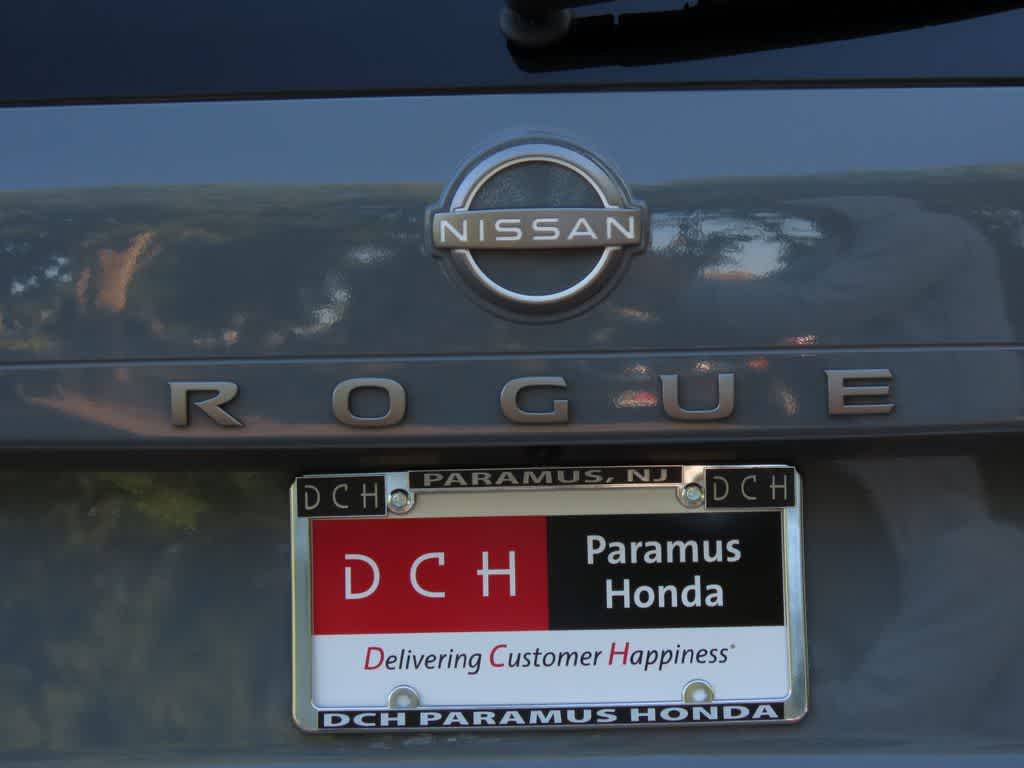 2025 Nissan Rogue SL