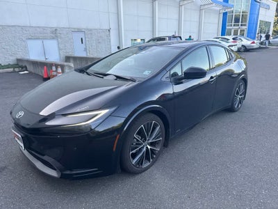 2024 Toyota Prius XLE