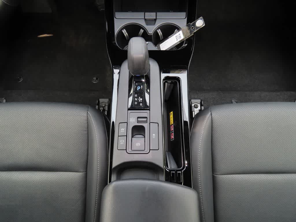 2024 Toyota Prius XLE