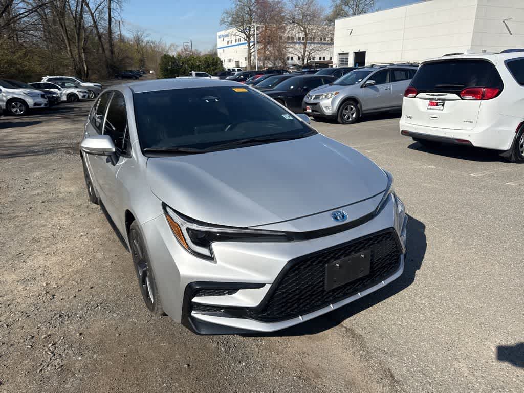 2024 Toyota Corolla Hybrid SE