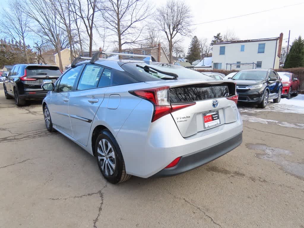 2021 Toyota Prius XLE