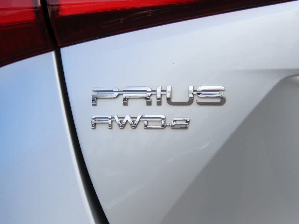 2021 Toyota Prius XLE