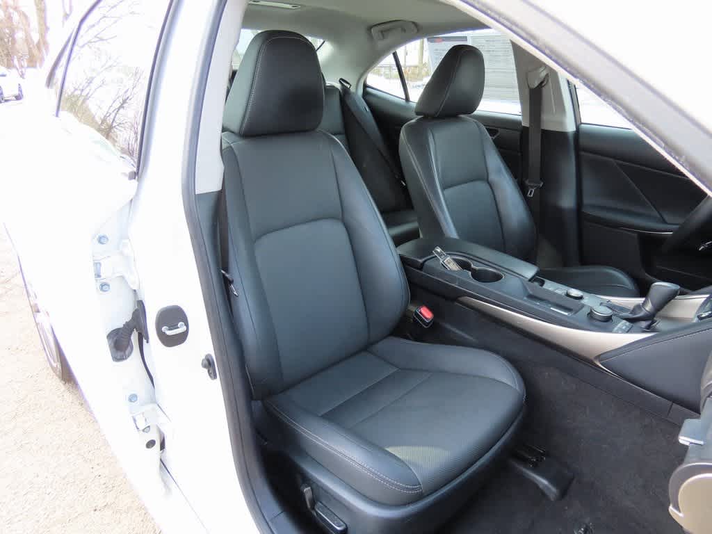 2019 Lexus IS IS 300