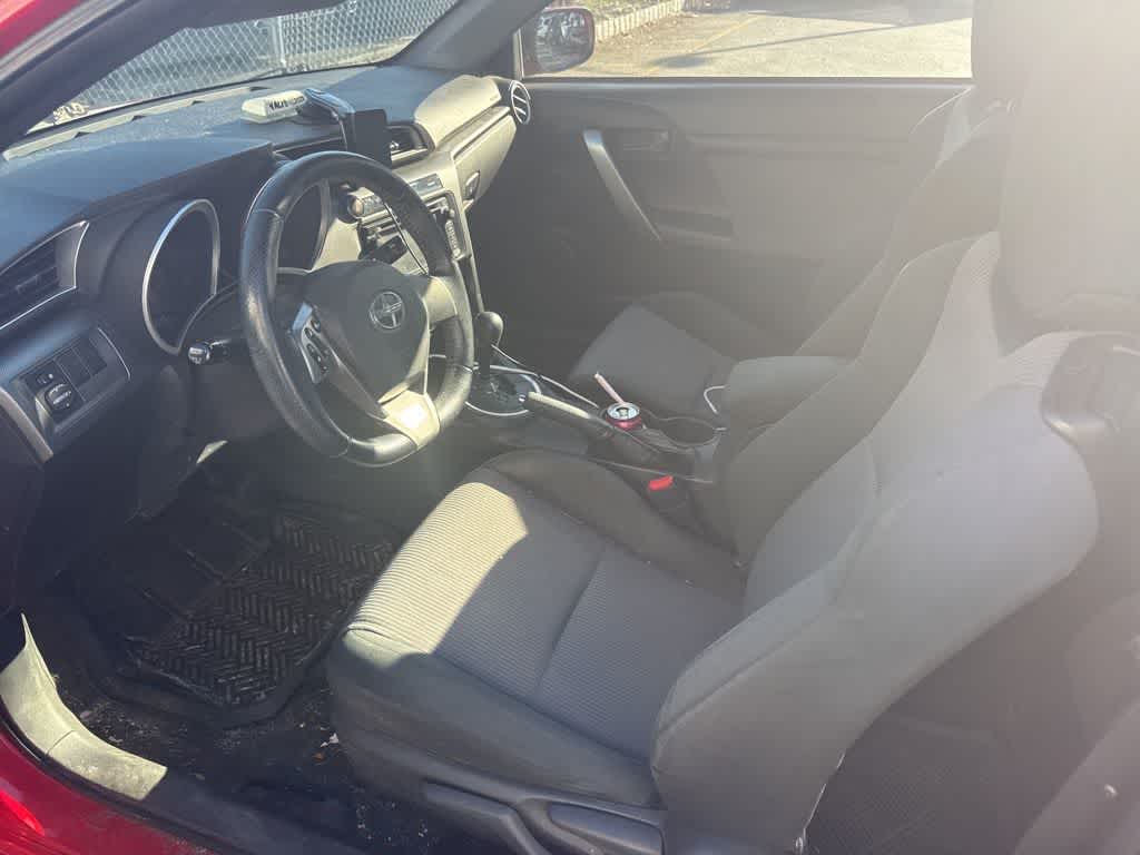 2014 Scion tC 2dr HB Auto (Natl)
