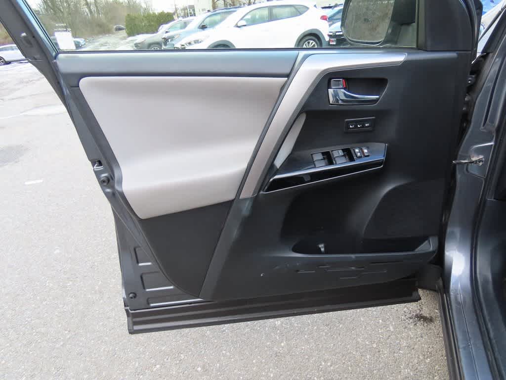 2017 Toyota RAV4 Hybrid Limited