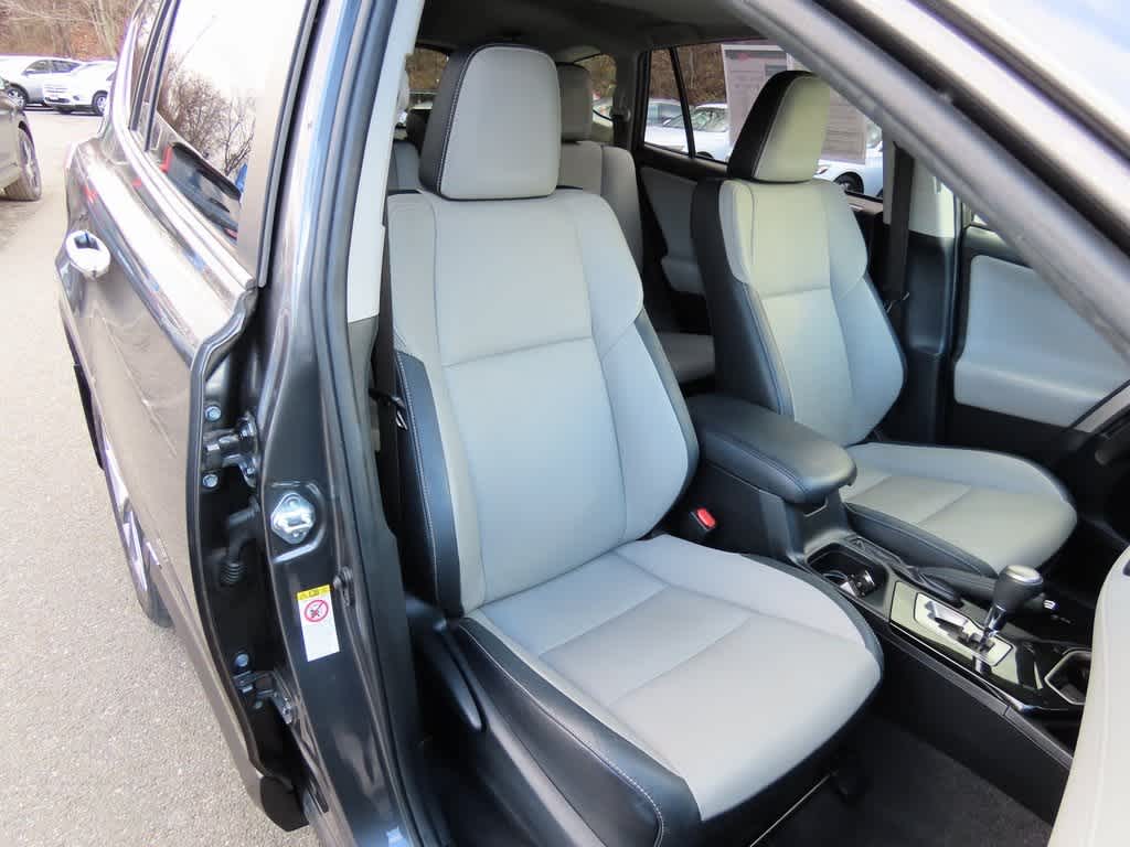 2017 Toyota RAV4 Hybrid Limited