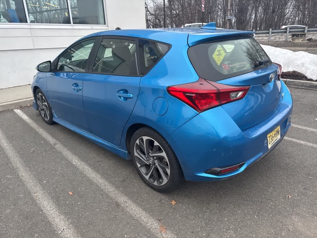 2017 Toyota Corolla iM CVT (Natl)