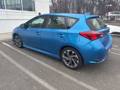 2017 Toyota Corolla iM CVT (Natl)