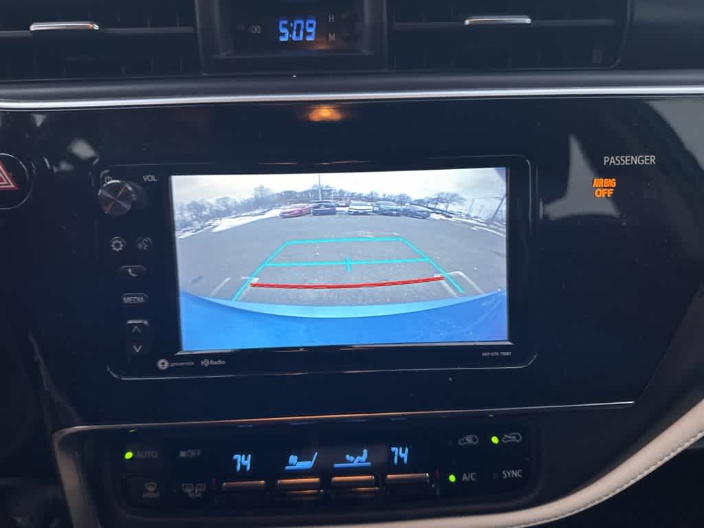 2017 Toyota Corolla iM CVT (Natl)