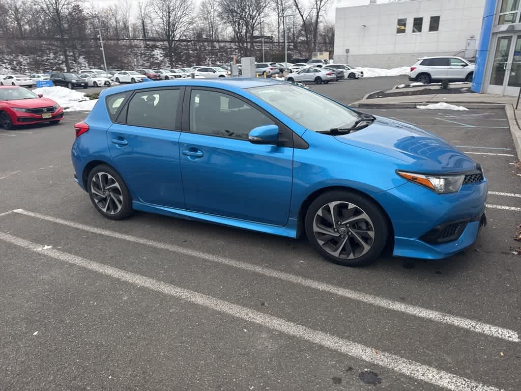2017 Toyota Corolla iM CVT (Natl)