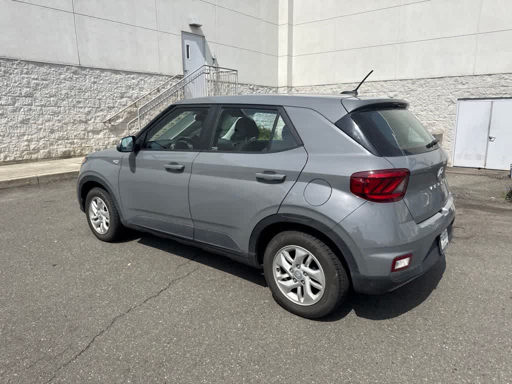 2023 Hyundai Venue SE