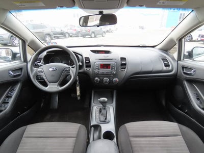 2016 Kia Forte 5-Door LX